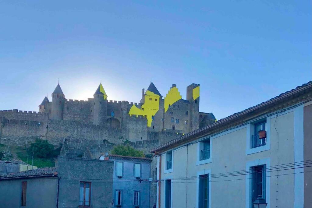 Le Templier Vue Cite Pied Cite Medievale Neuf Carcassonne Zewnętrze zdjęcie